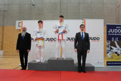 U16m_73