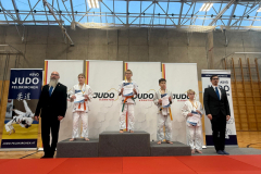 U12m-38kg