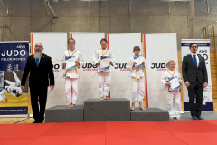 U12w-48kg