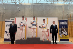 U16m_66